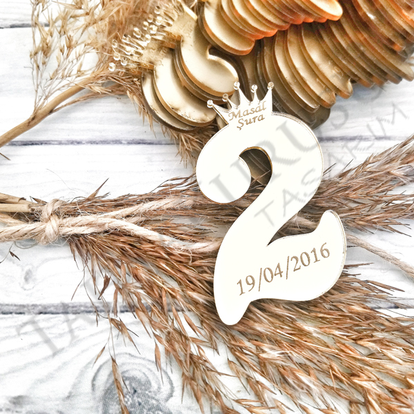 Pleksi ayna lazer kesim 2 Yaş